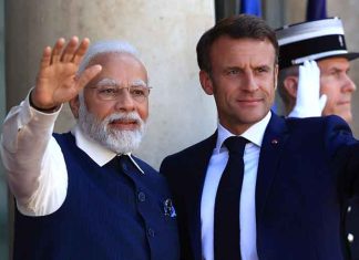 emmanuel-macron-and-PM-Modi