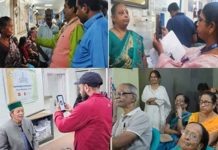 youth helping elderly with Digital Life Certificates