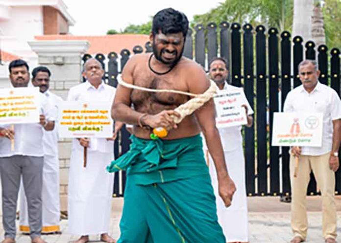 BJP President K. Annamalai symbolic protest