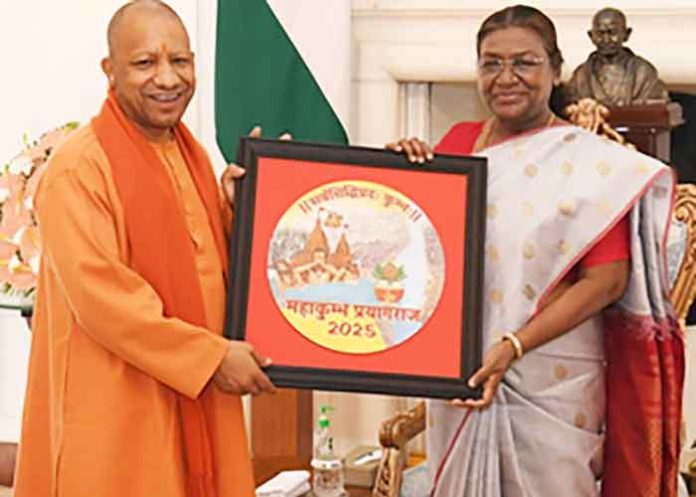 CM Adityanath invites President Murmu