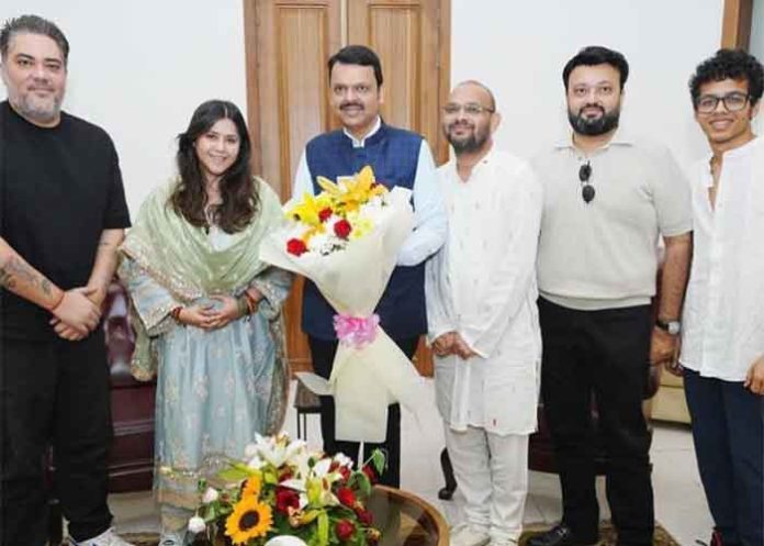 Ektaa Kapoor meets Devendra Fadnavis and others