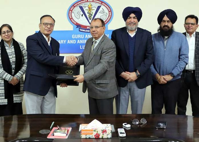 GADVASU signs MoU With Central Institute