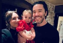 Kaley-Cuoco-shares- pics-from-Christmas-celebration-with-fiance-Tom-Pelphrey-daughter-Matilda