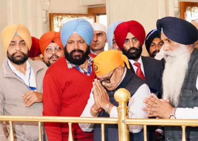 Kataria pays obeisance to martyrdom