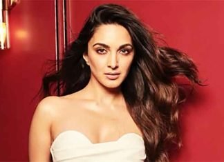 Kiara Advani enjoys a relaxed ‘mama’s night out’ months after embracing motherhood Kiara Advani Actress 7