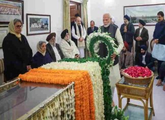 PM-Modi-HM-Shah- others-pay-tributes-to-former-PM-Manmohan-Singh