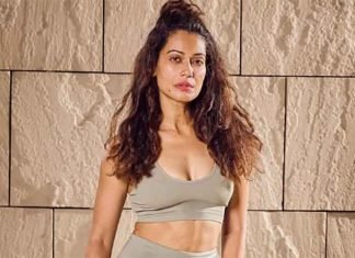 Payal Rohatagi Calls Imran Khan ‘Jobless Actor’ Over Participation in CEC Protest Payal Rohatgi Actress 1