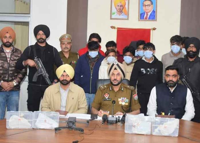 Punjab Police Arrests Smugglers