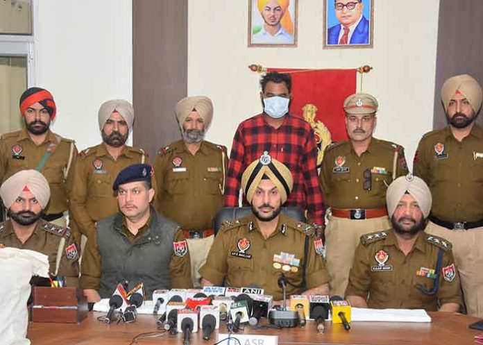 Punjab Police Recovers Heroin