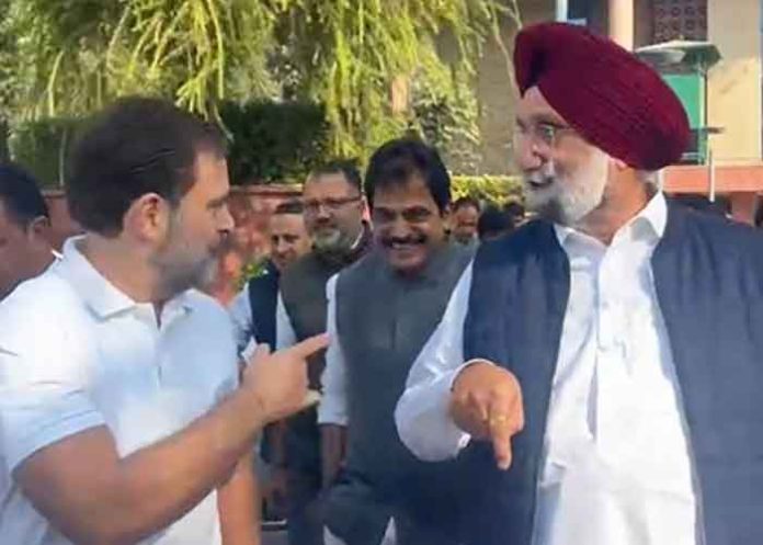 Rahul-Gandhi Sukhjinder Singh Randhawa