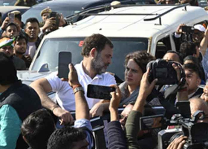 Rahul Gandhi and Priyanka Gandhi's visit to Sambhal blocked