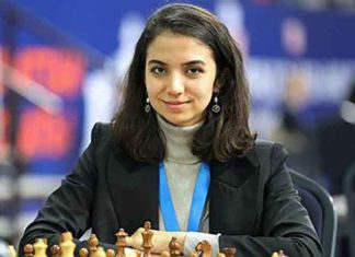 Sara Khadem Spanish Chess Player