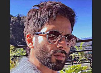 Shahid Kapoor look in sunkissed picture