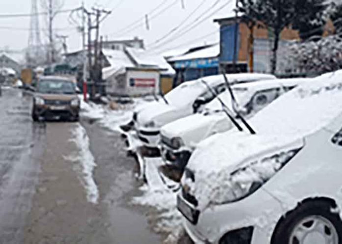 Snowfall in Jammu and Kashmir