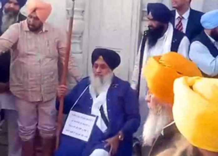 Sukhbir Badal punishment as guard at Golden Temple