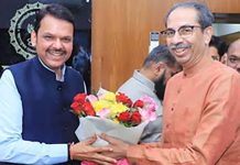 Uddhav Thackeray meets Devendra Fadnavis