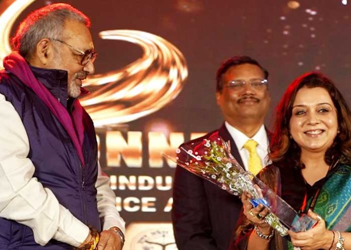 Union Minister Giriraj Singh Honours Trident Group