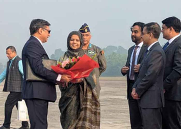 Vikram Misri arrives in Dhaka