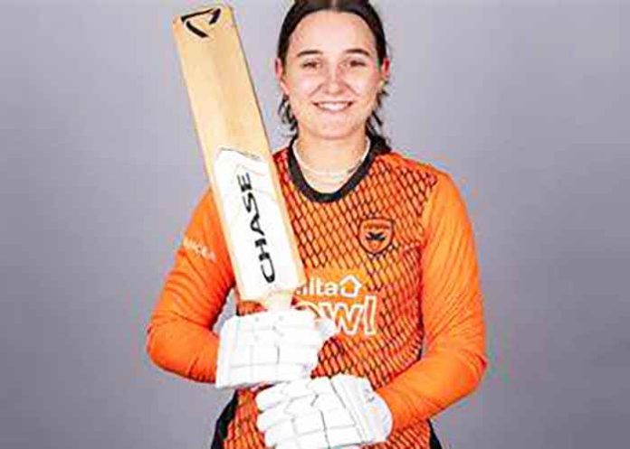 Abi Norgrove England Cricketer