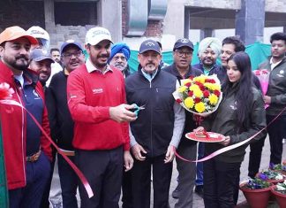 Gaganjeet-Bhullar-inaugurating-Chandigarh-Golf-Club.