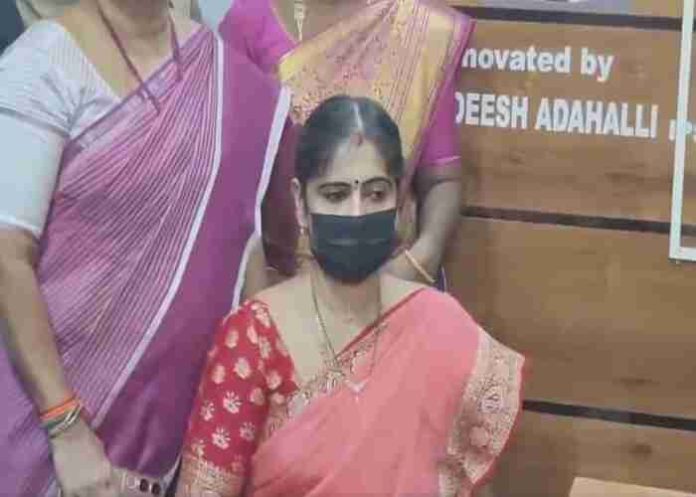 Former-Andhra-minister’s-wife-Jayasudha