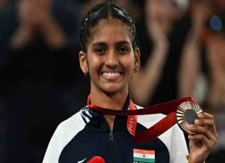 Tamil Nadu CM Vijay Announces Rs 30 Lakh Reward for Asian Para Games Bronze Medallist Manisha Ramadass Manisha-Ramadass