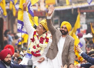 Punjab-CM-Mann Leads-Grand-Roadshow