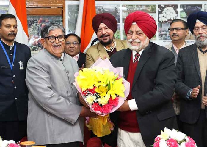 Punjab Guv Kataria Lauds PAU