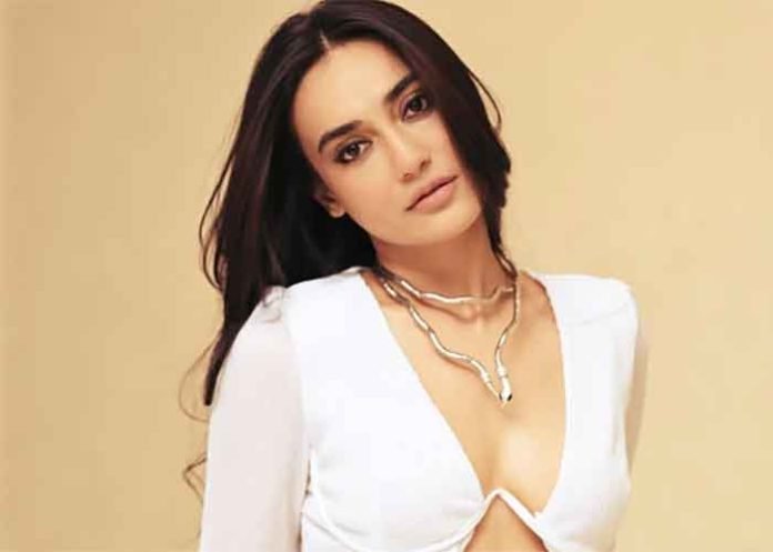 Surbhi Jyoti Actress 5