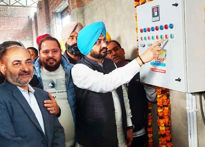 Tarunpreet Singh Sond inaugurates pilot project 3