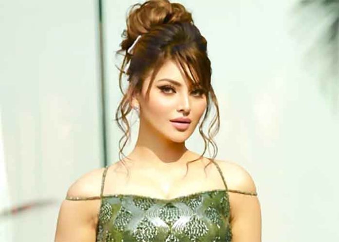 Urvashi Rautela Actress 2