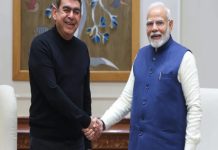 Vishal-sikka-narendra-modi