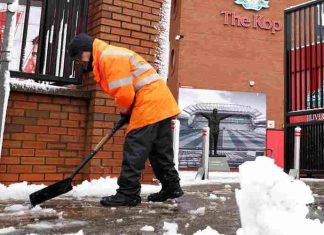 Liverpool-snow