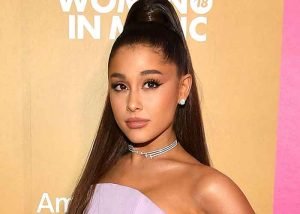 Ariana Grande Singer 1