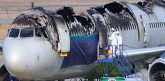 Busan-plane-destroyed-by-fire