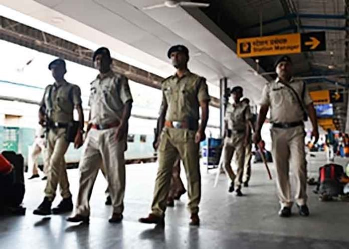 Delhi Police immigration