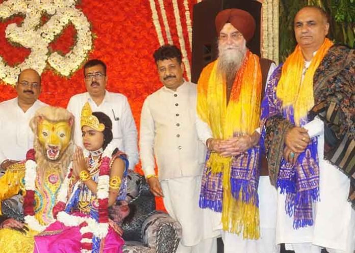 Kultar Singh Sandhwan Shrimad Bhagwat Geeta