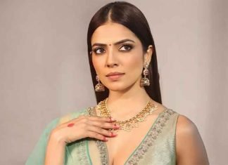 Malavika Mohanan: ‘I would love to play a gangster!’ Malavika Mohanan Actress 5