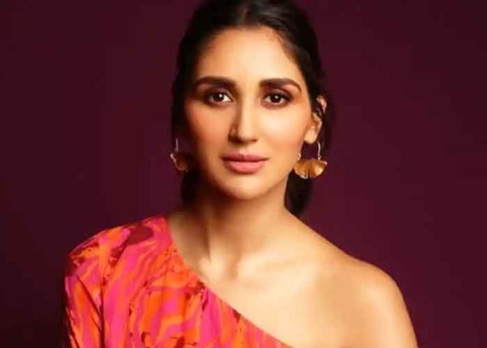 Nikita Dutta Actress