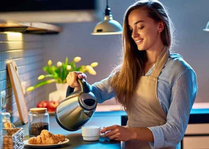 Save Time in Kitchen with Electric Kettle