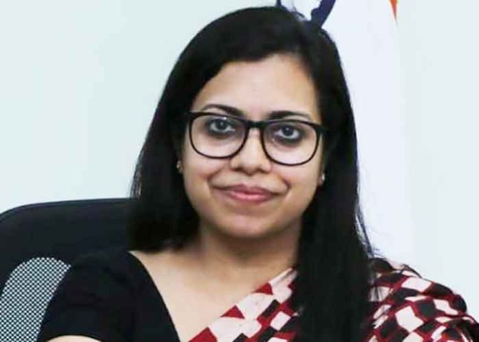 Surabhi Malik IAS