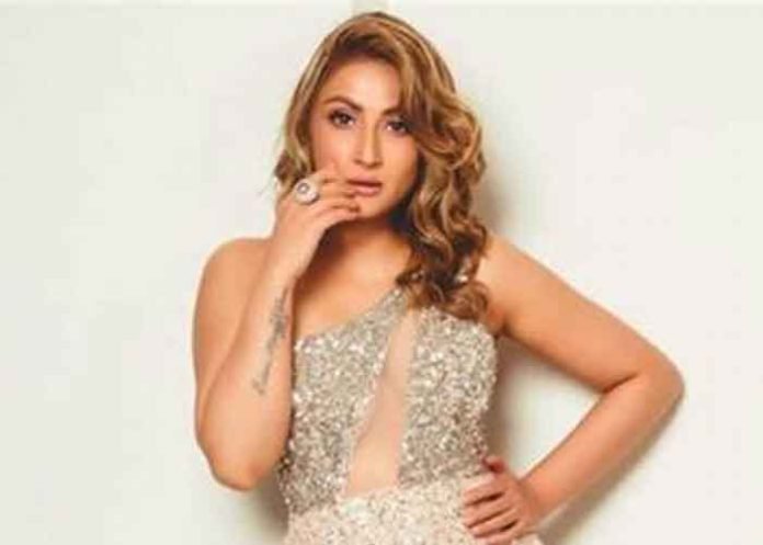 Urvashi Dholakia Actress 2