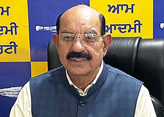 Mohinder Bhagat AAP Leader 3