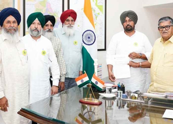 Punjab Numberdars Meet Governor Kataria