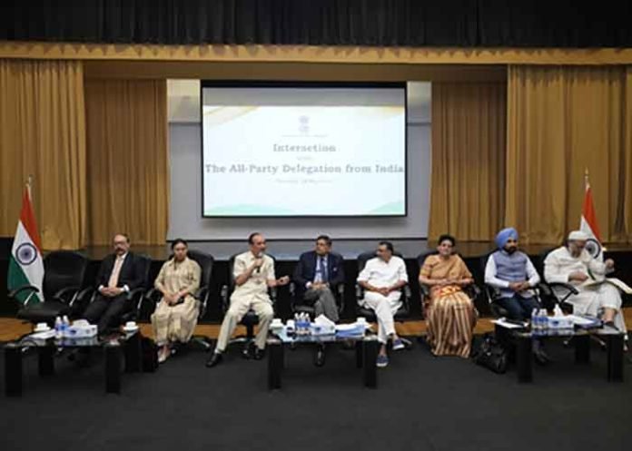 Baijayant-Panda-led-delegation-interacts-with-diaspora-in-Bahrain,-highlights-India's