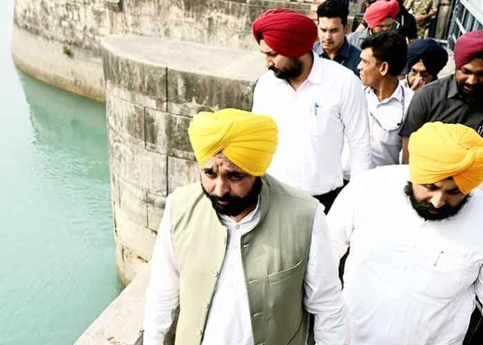 CM Mann at Nangal Dam
