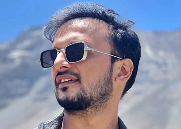 Dheeraj Jindal Director