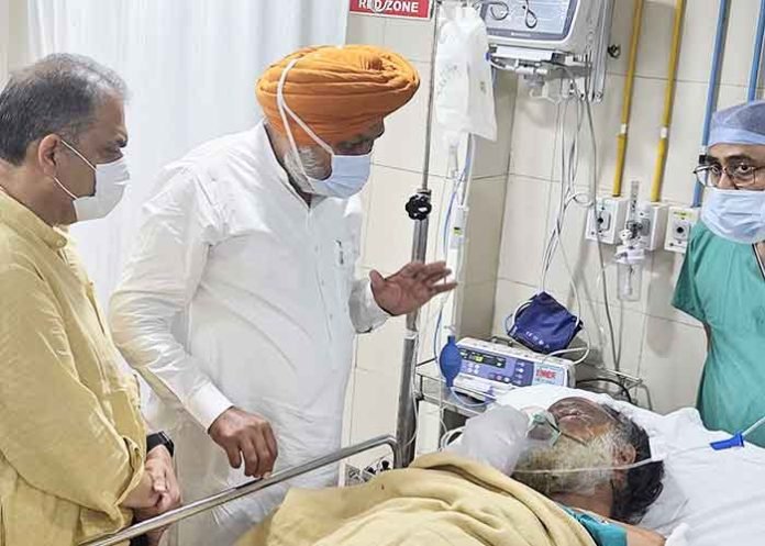 FM Harpal Cheema and MP Sanjeev Arora Meet Victims