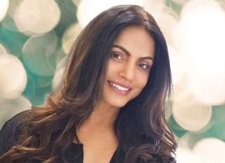 Neetu Chandra Actress