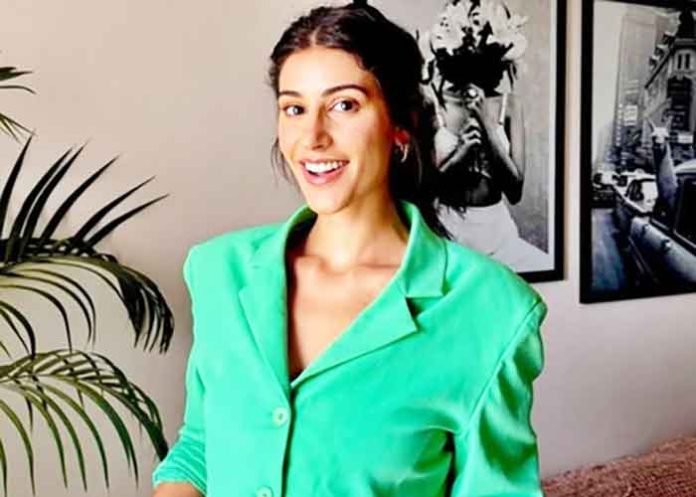 Sonia Rathee Actress